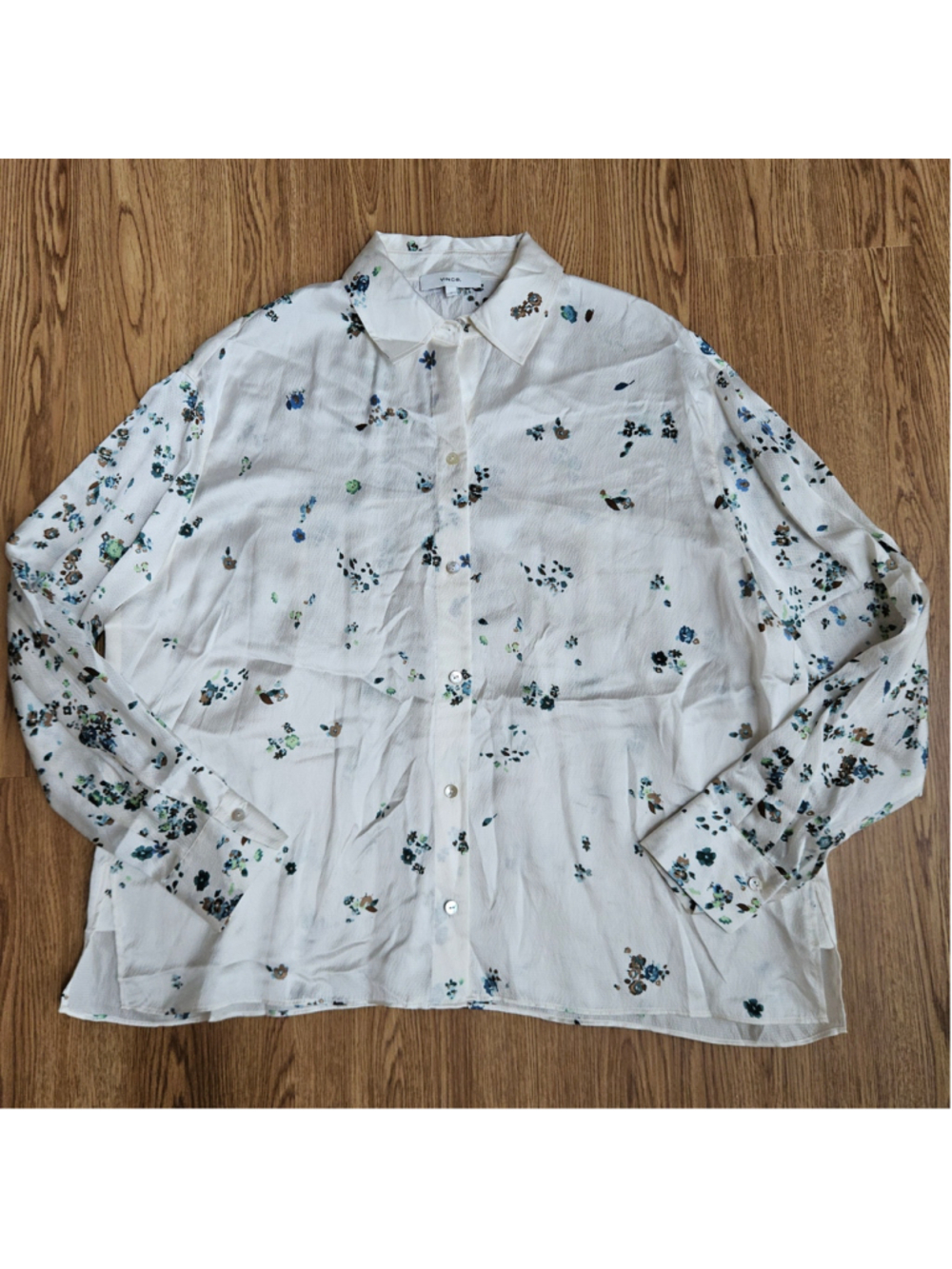 Vince Scattered Floral Silk Blouse Button Up Long Sleeve Classy Womens Small